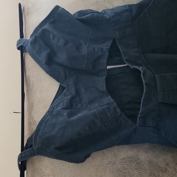 Urban Outfitters Black Overall Romper - size XS - Picture 5 of 8